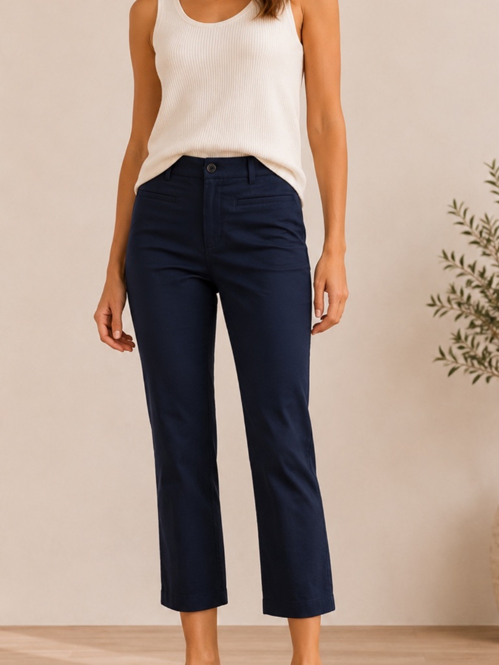 Banana Republic Navy Cropped Chino Pants Straight Leg Stretch Size 4 EUC